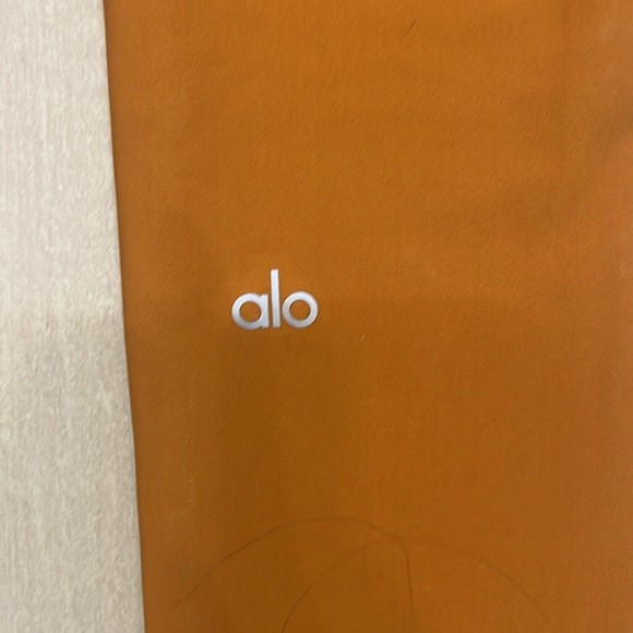 Alo leggings size small - Picture 2 of 6